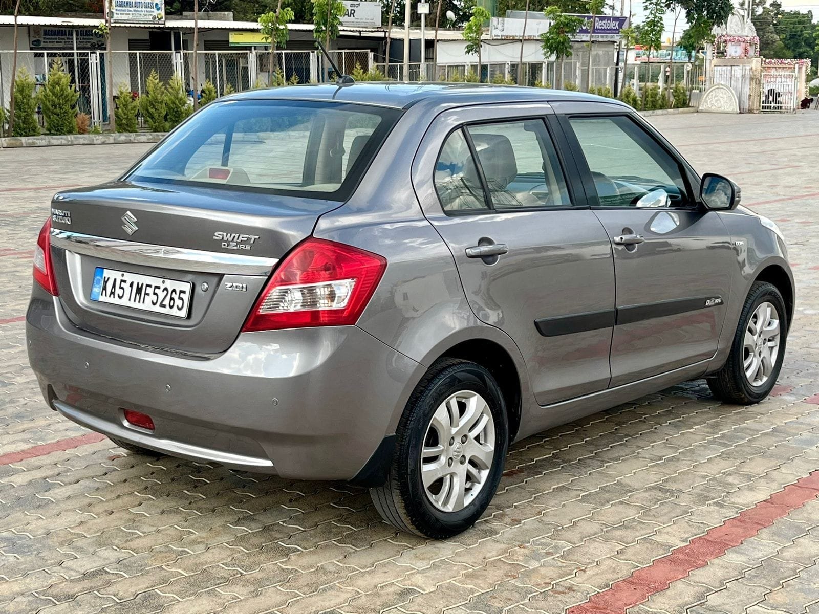 Maruti Suzuki Swift Dzire