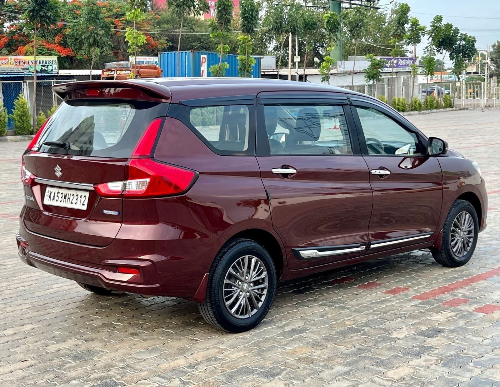 Ertiga Smart Hybrid ZXI+