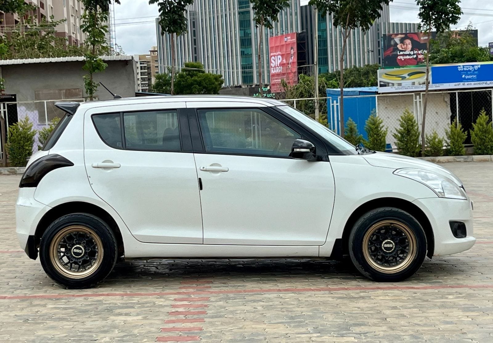 Maruti Suzuki Swift VDI 2014 with Top Features and Great Condition