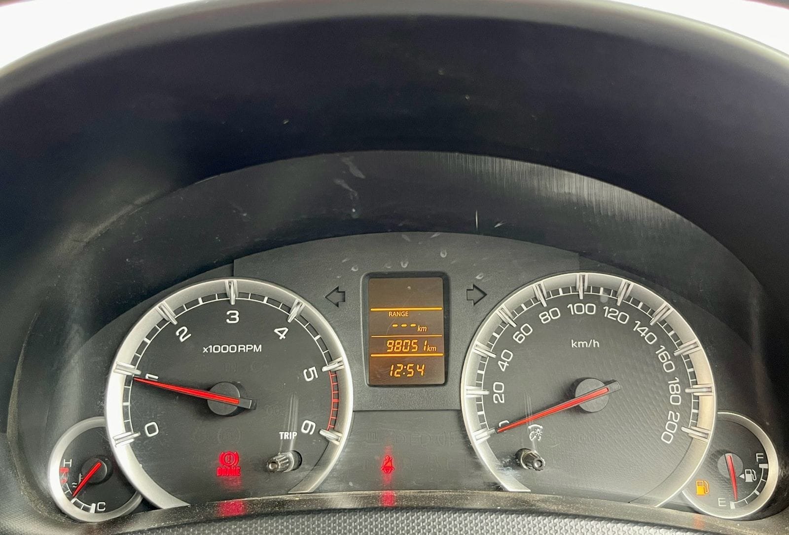 Maruti Suzuki Swift VDI 2014 with Top Features and Great Condition