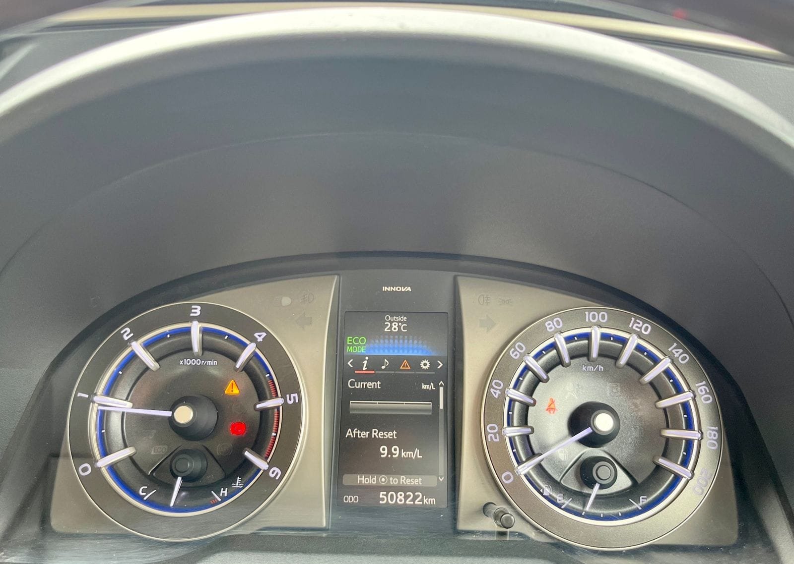 Toyota Innova Crysta 2.4 Z – Excellent Condition