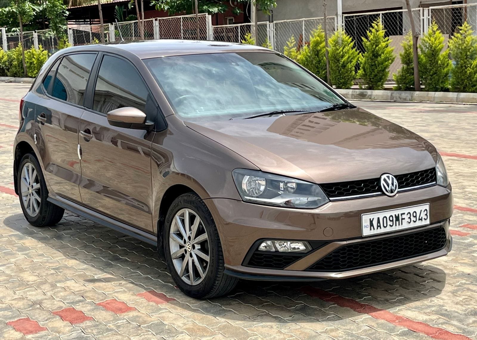 Volkswagen Polo 1.0L TSI Highline Plus: The Perfect Blend of Style and Performance