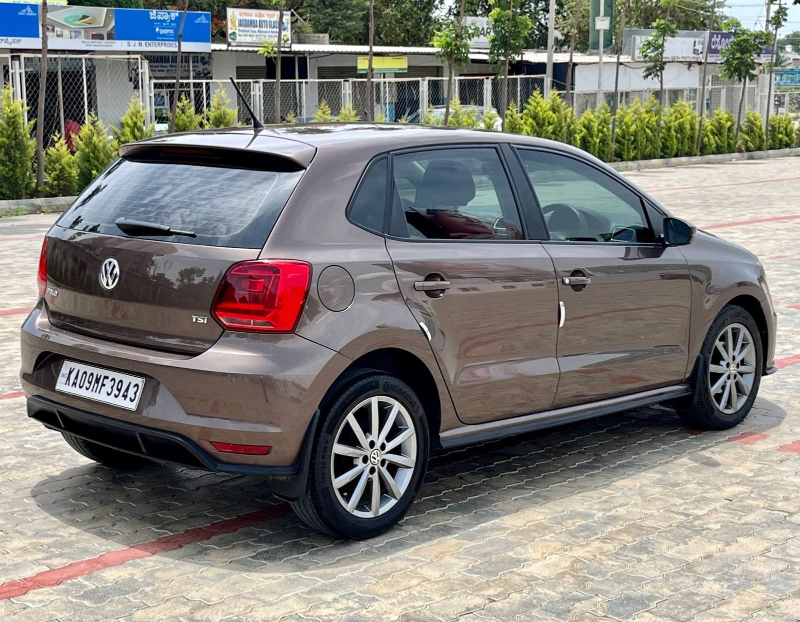 Volkswagen Polo 1.0L TSI Highline Plus: The Perfect Blend of Style and Performance