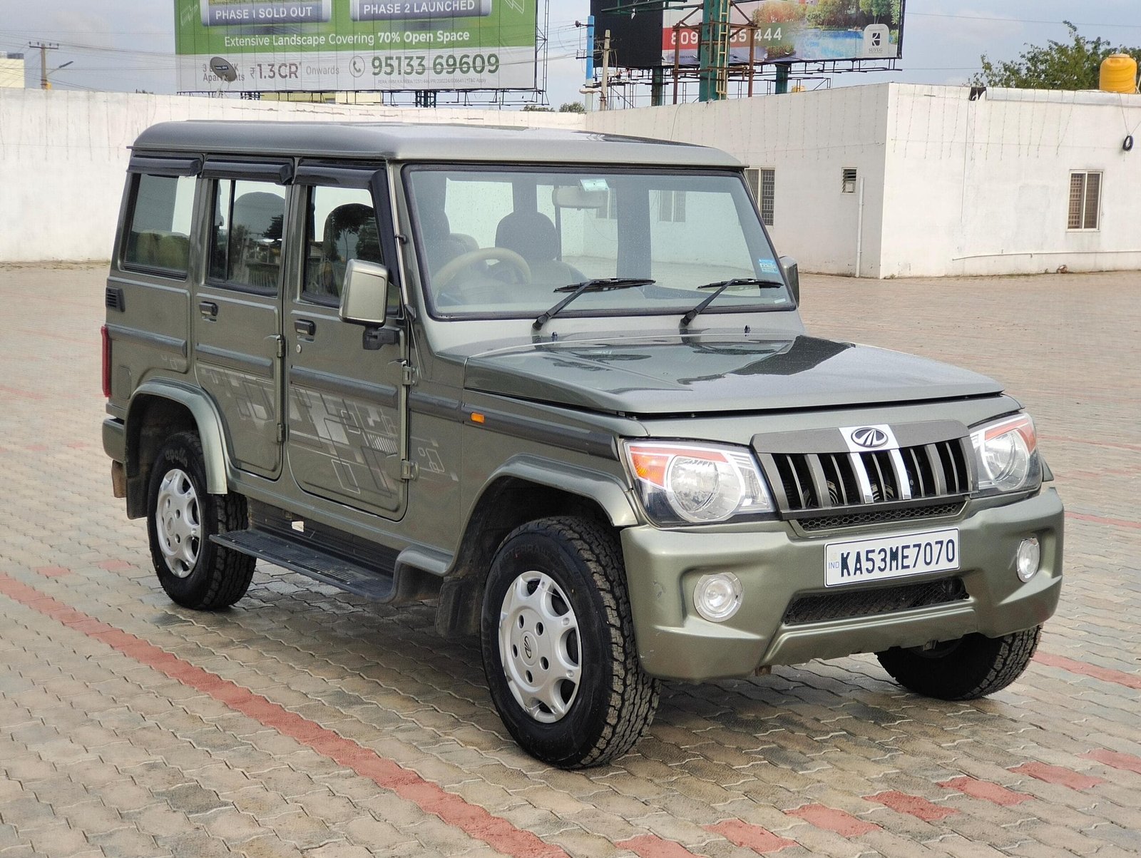 Explore the Reliable Mahindra Bolero Micro Hybrid – 2017 Model