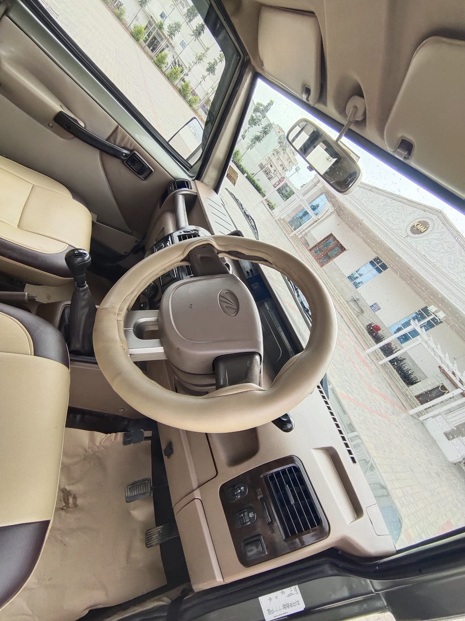 Explore the Reliable Mahindra Bolero Micro Hybrid – 2017 Model