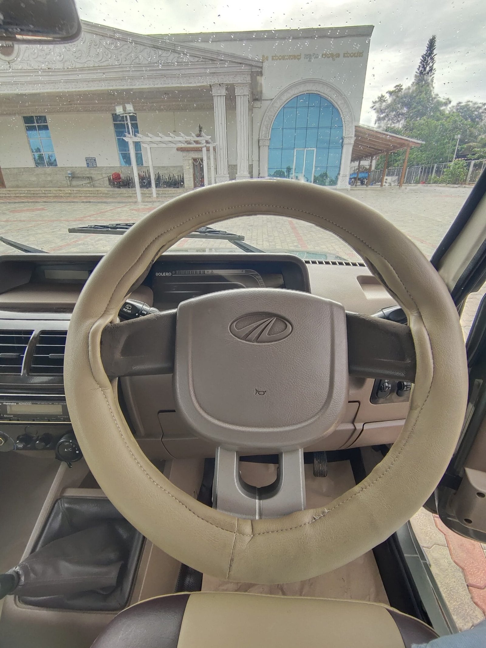 Explore the Reliable Mahindra Bolero Micro Hybrid – 2017 Model