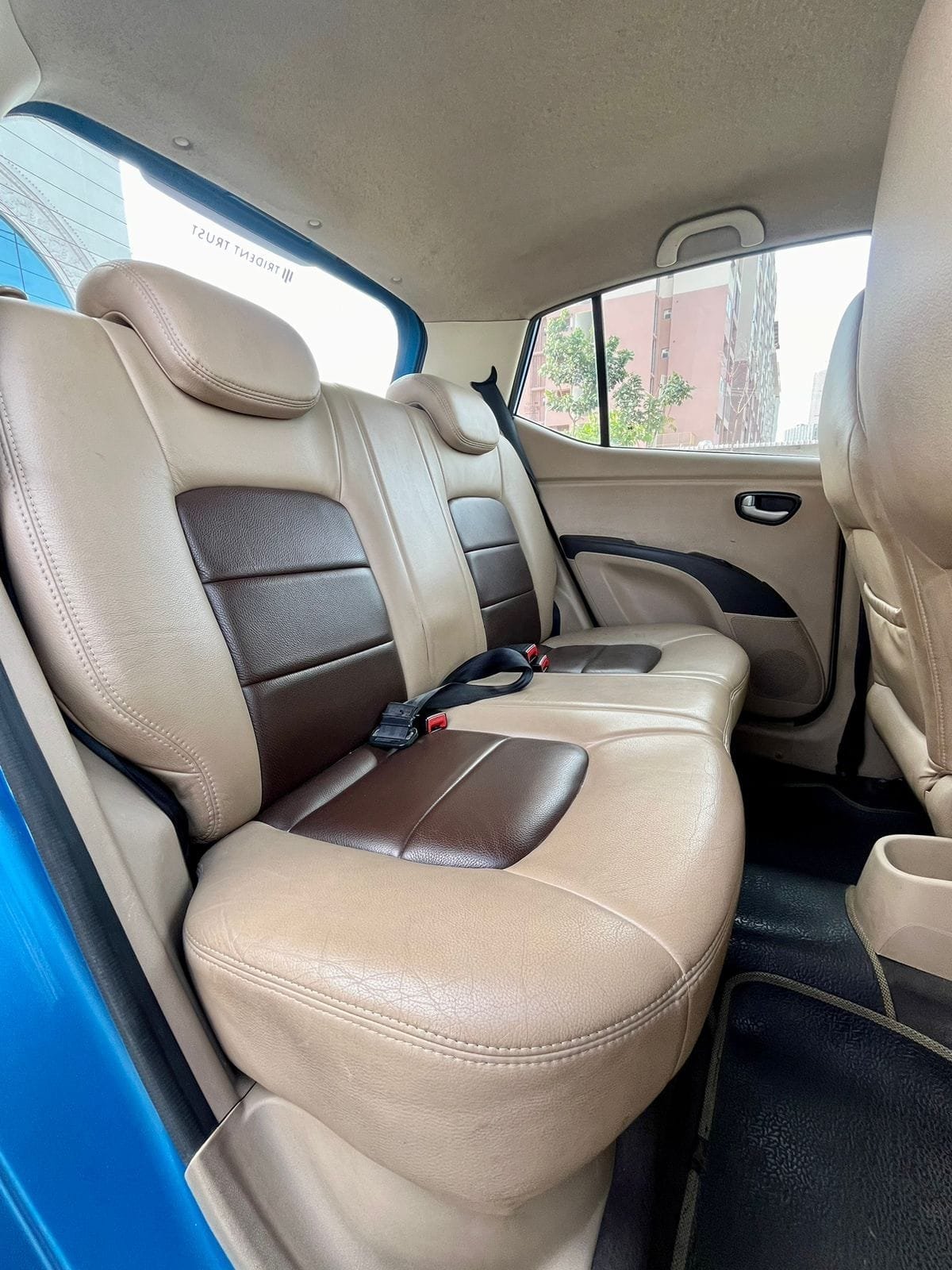 Hyundai i10 Sportz 1.2 AT – 2009 – Explore the Reliable and Comfortable