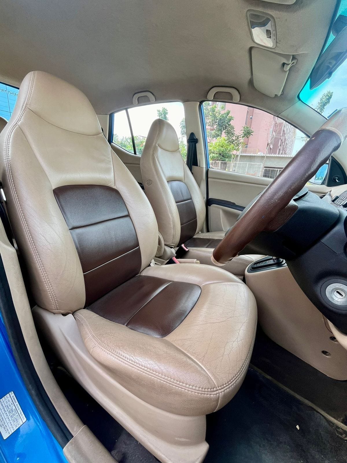 Hyundai i10 Sportz 1.2 AT – 2009 – Explore the Reliable and Comfortable