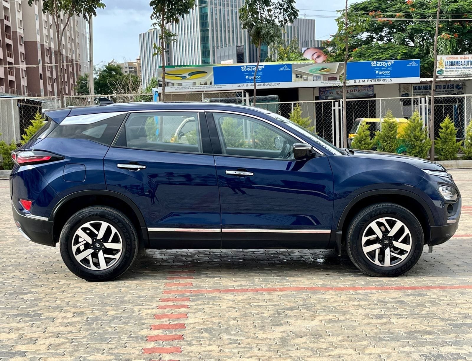 Excellent Condition 2022 Tata Harrier XZA+ Automatic