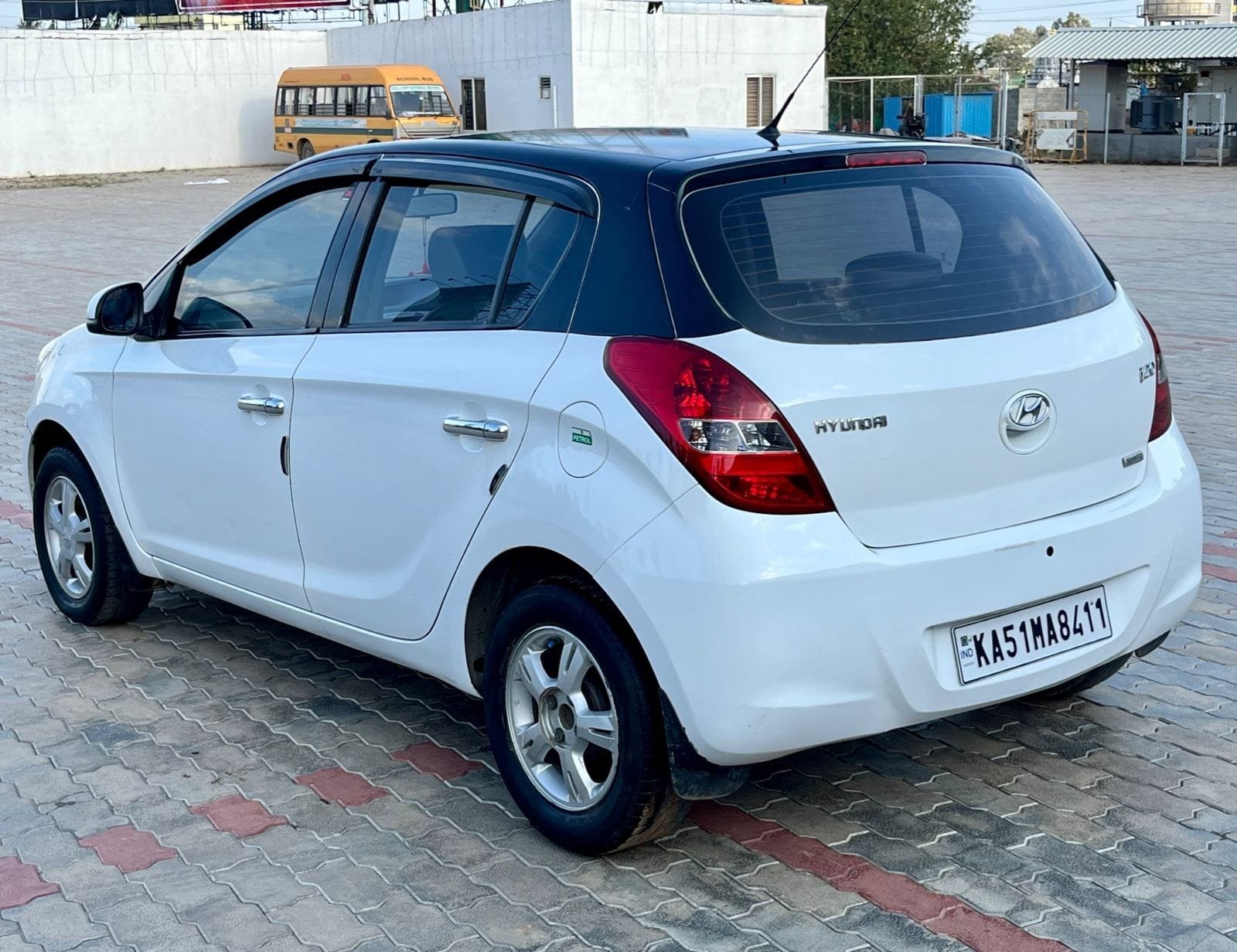 Hyundai i20 Sportz 1.2 MT: A Reliable and Well-Maintained Companion