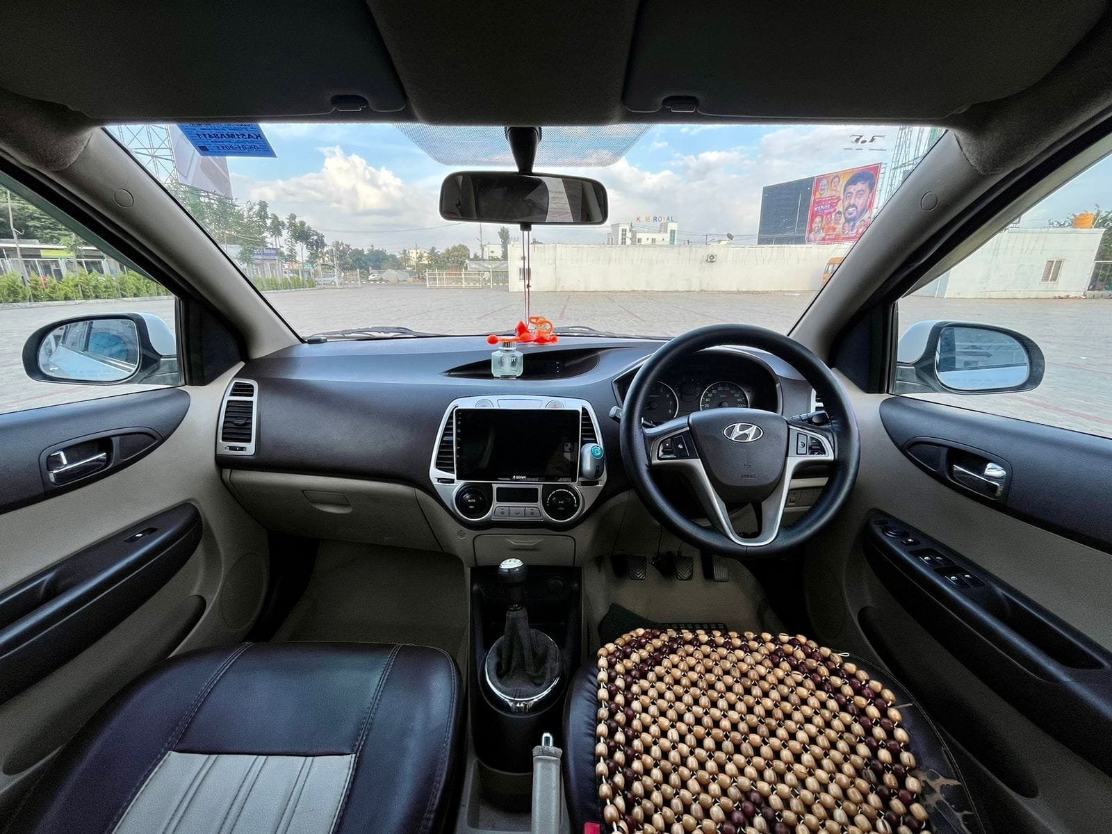 Hyundai i20 Sportz 1.2 MT: A Reliable and Well-Maintained Companion