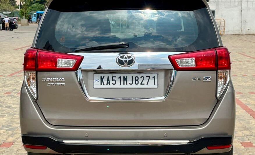 Toyota Innova Crysta 2.8 Z – Automatic – Excellent Condition