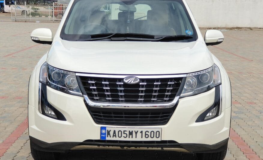 Mahindra XUV500 W11 AT – 2018 – Top Class