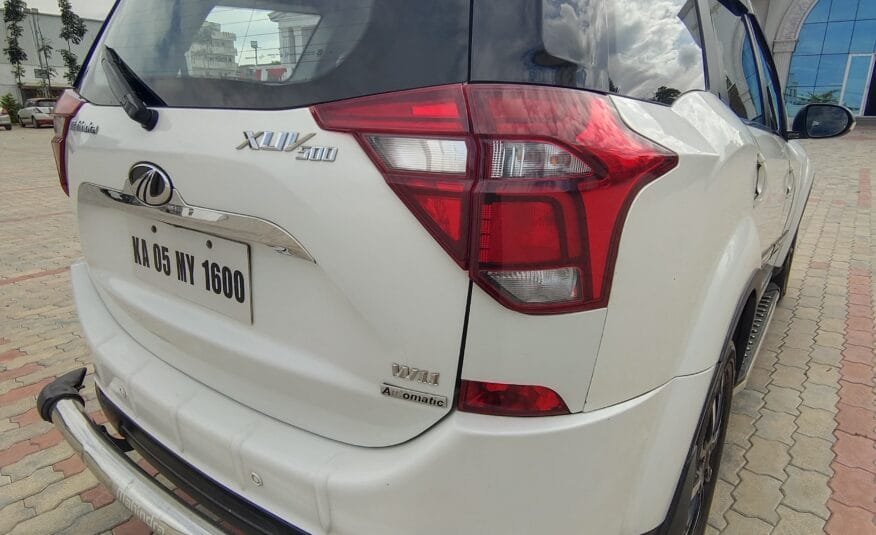 Mahindra XUV500 W11 AT – 2018 – Top Class