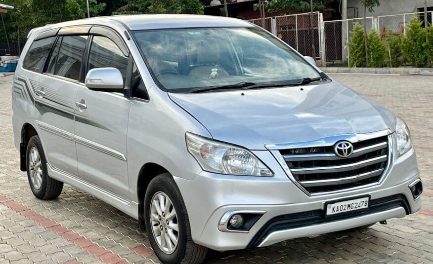 Excellent Condition 2012 Toyota Innova 2.5 V Diesel