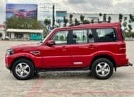 Mahindra Scorpio S11
