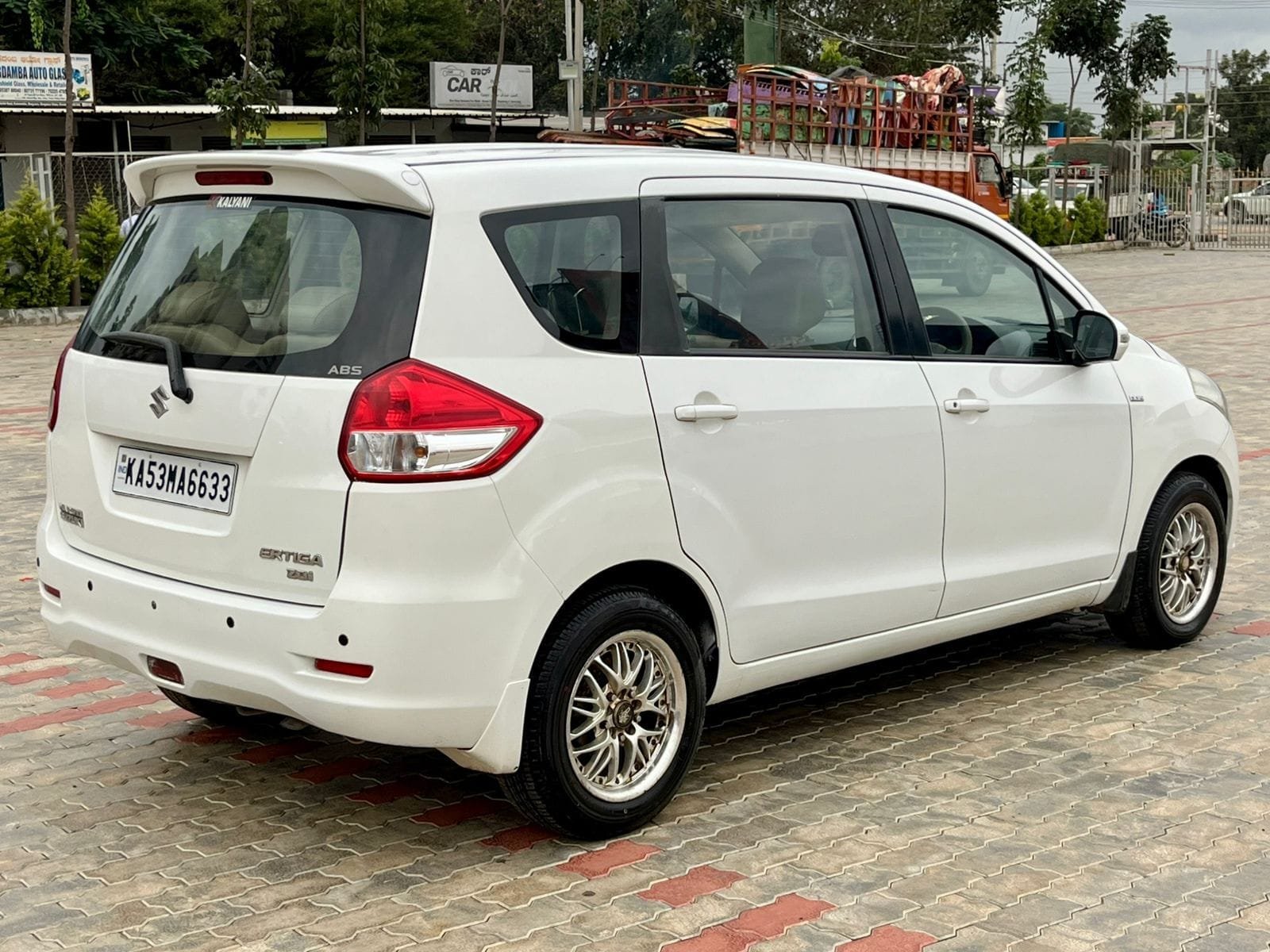 Maruti Ertiga ZDI 2013 – Diesel, Top Selling Excellent Car