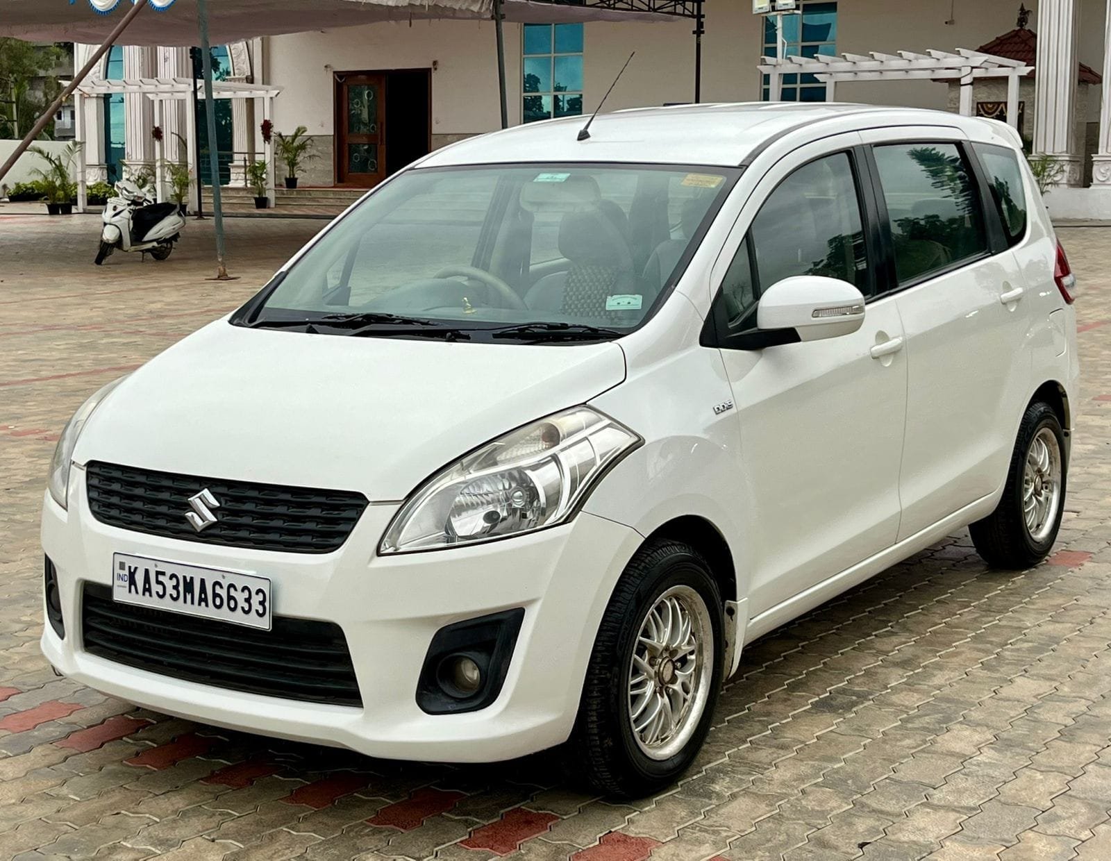 Maruti Ertiga ZDI 2013 – Diesel, Top Selling Excellent Car