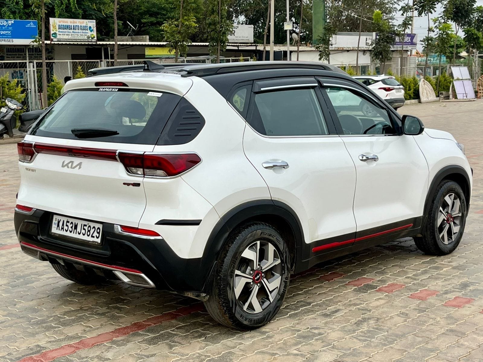 Top Selling Car 2022 Kia Sonet D1.5 6AT GTX Plus