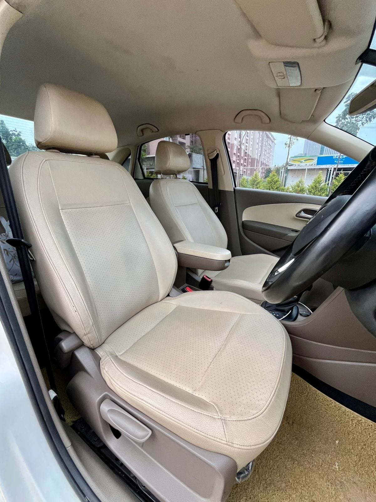 Skoda Rapid Style Plus 1.5 TDI AT – Top Selling Car