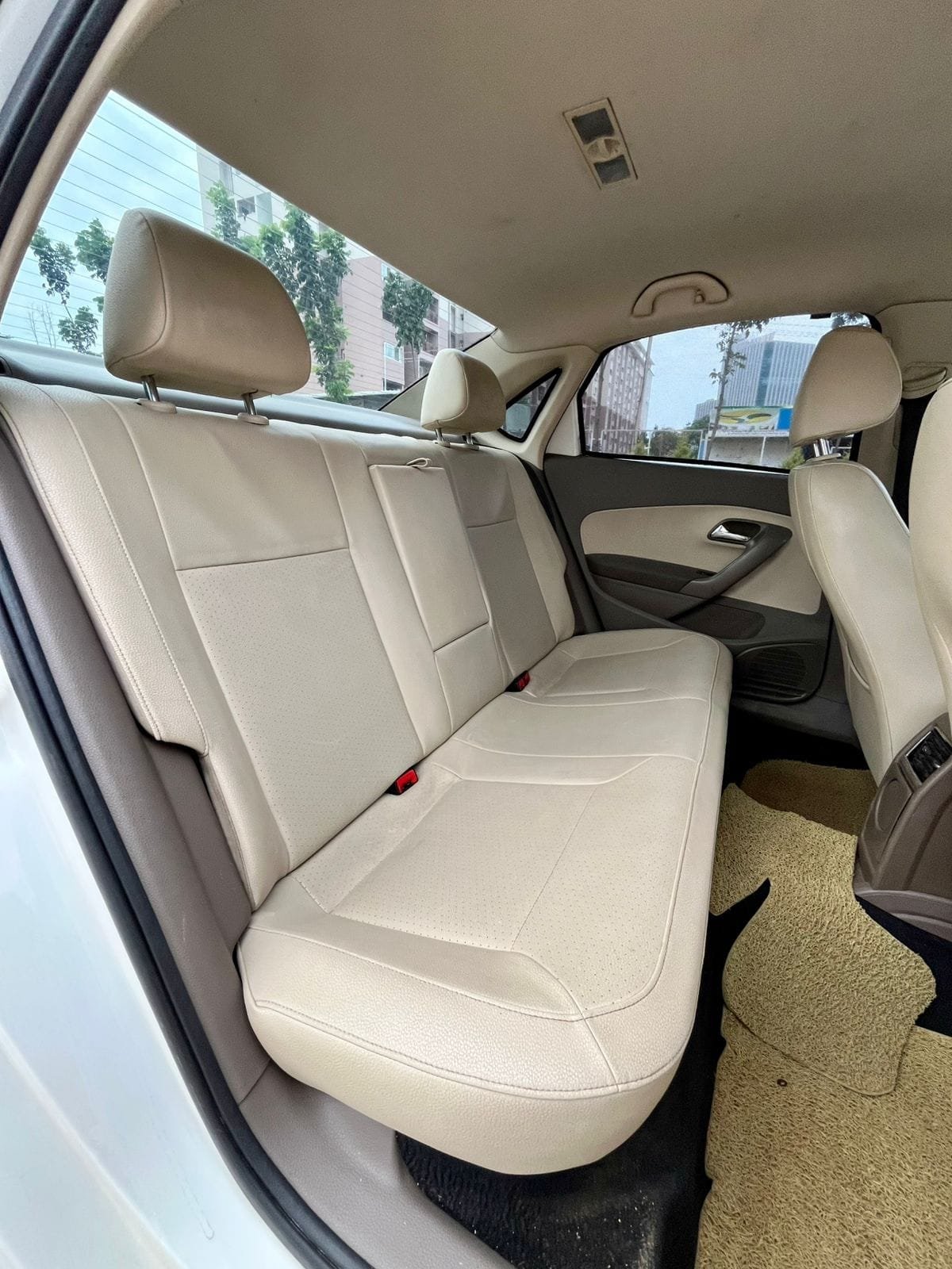 Skoda Rapid Style Plus 1.5 TDI AT – Top Selling Car