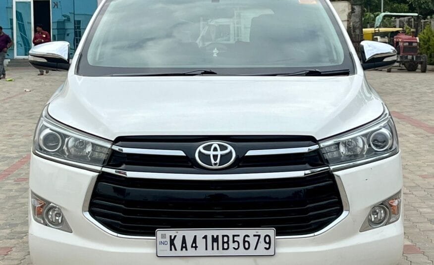 Reliable Toyota Innova Crysta 2.8 Z AT, 2017