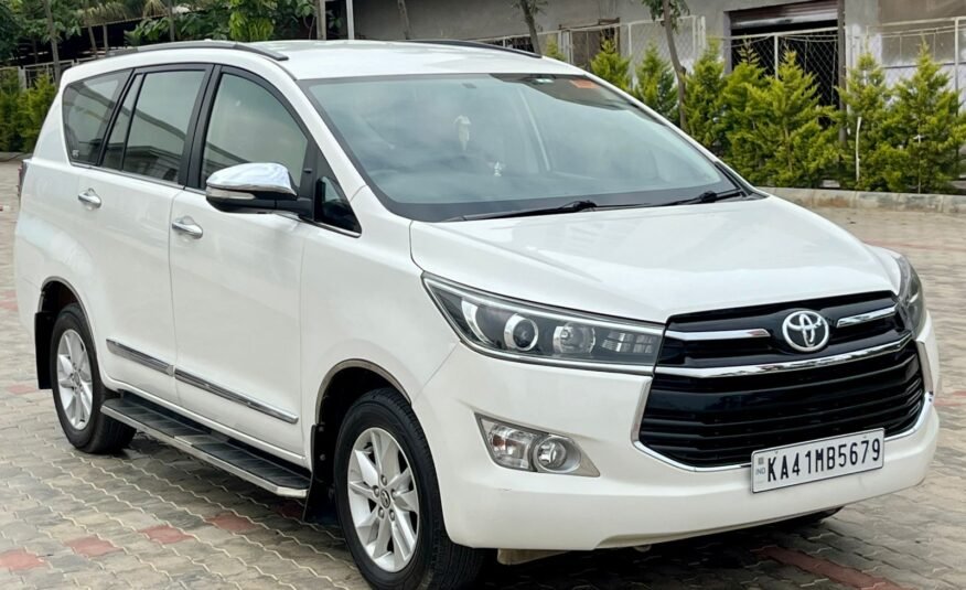 Reliable Toyota Innova Crysta 2.8 Z AT, 2017