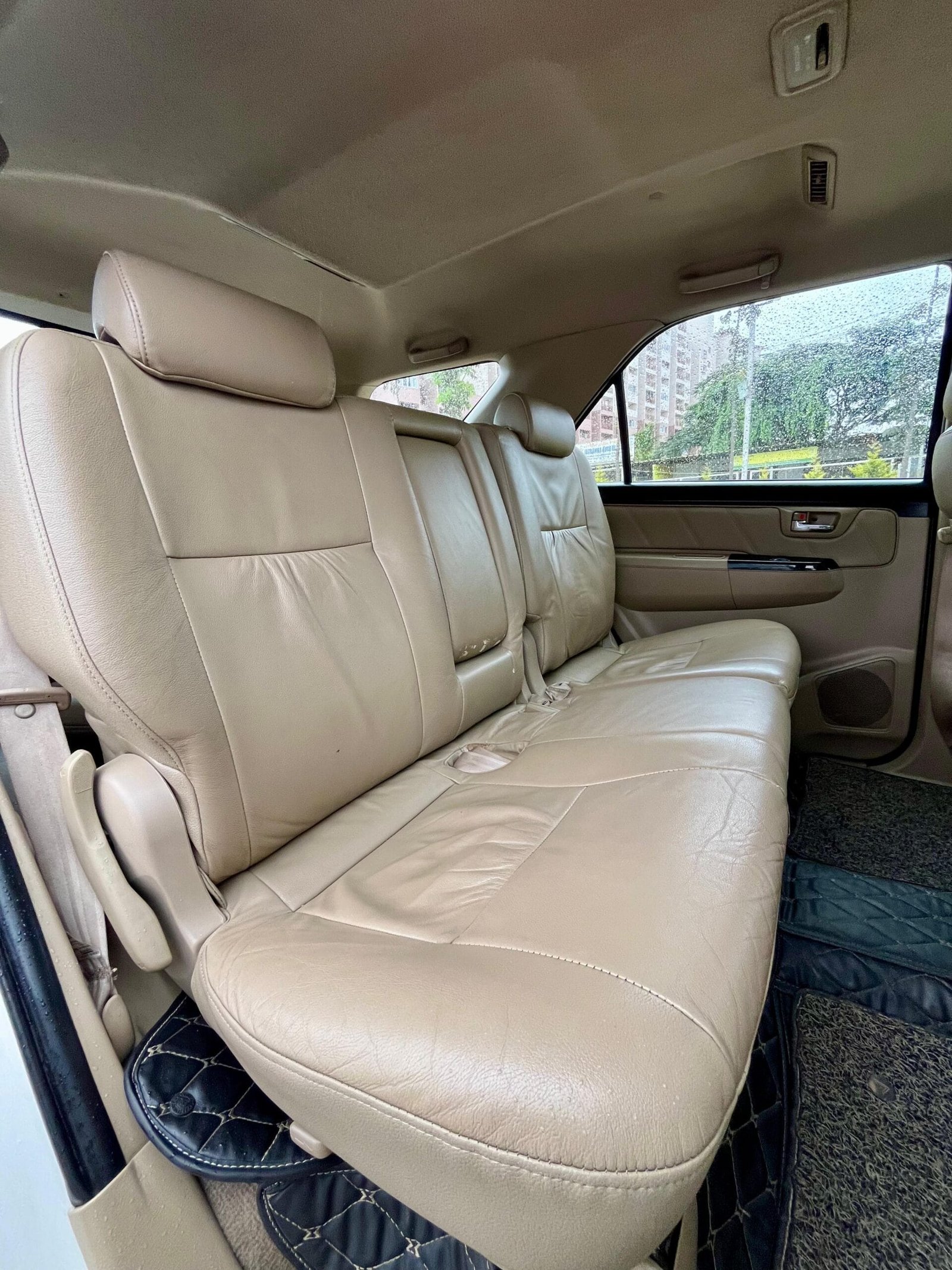 Toyota Fortuner 2WD MT (2014) – Reliable & Spacious