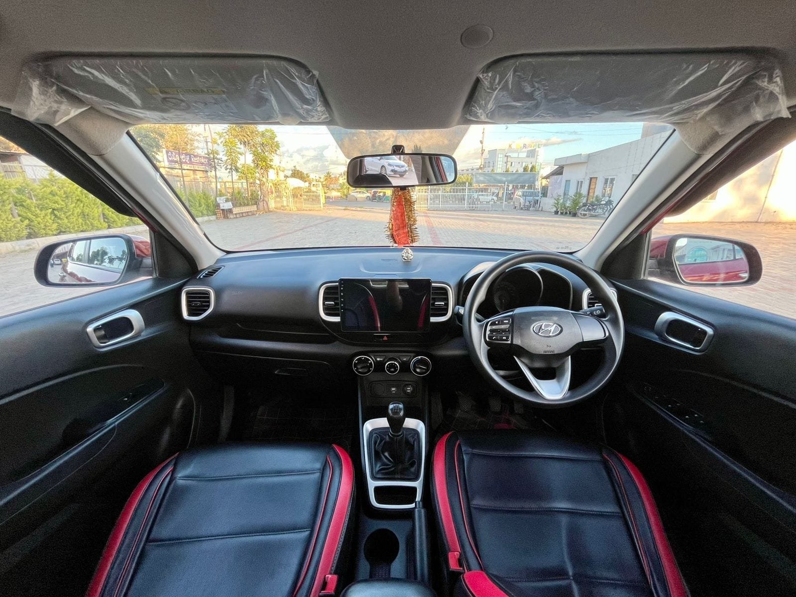 Hyundai Venue 1.2 Kappa MT (S) – 2020, Top Selling Car