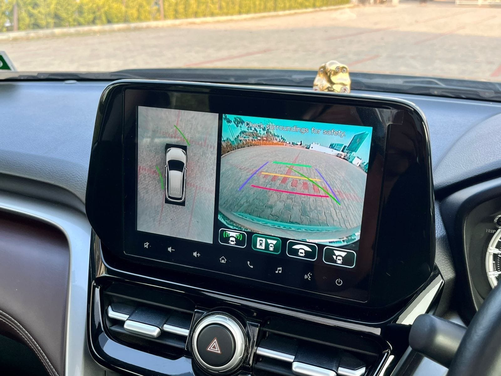 Maruti Suzuki Nexa Grand Vitara Smart Hybrid Alpha