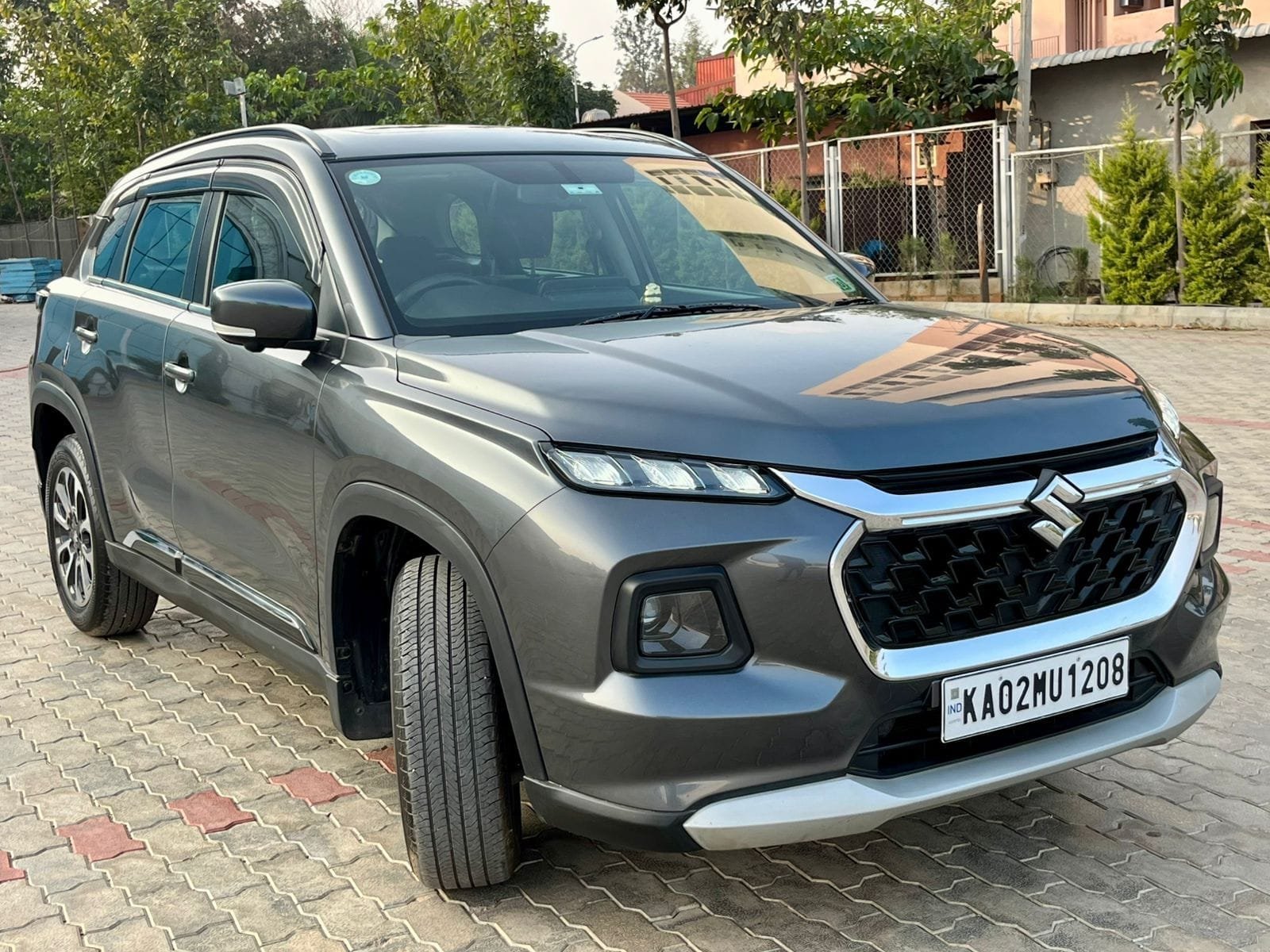 Maruti Suzuki Nexa Grand Vitara Smart Hybrid Alpha