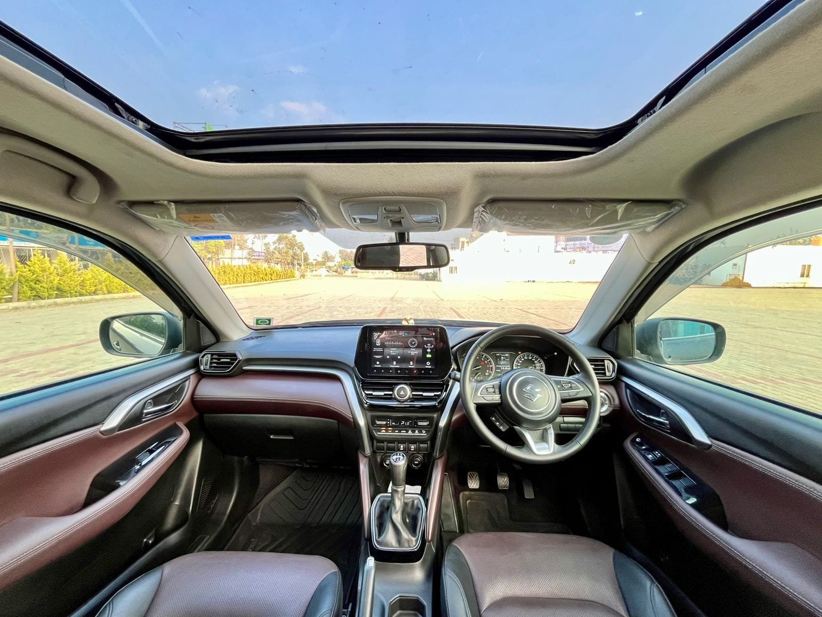 Maruti Suzuki Nexa Grand Vitara Smart Hybrid Alpha