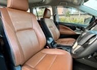 Toyota Innova Crysta 2.4 Z AT: Top Performance