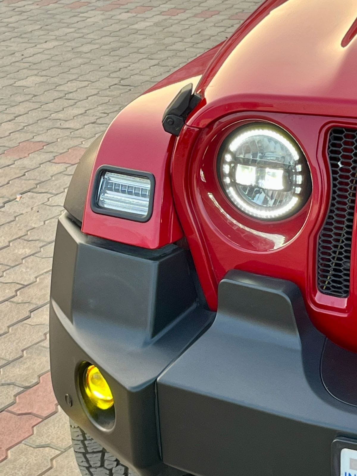 Mahindra Thar LX D AT HT 4X4 – Ready for Every Adventure!