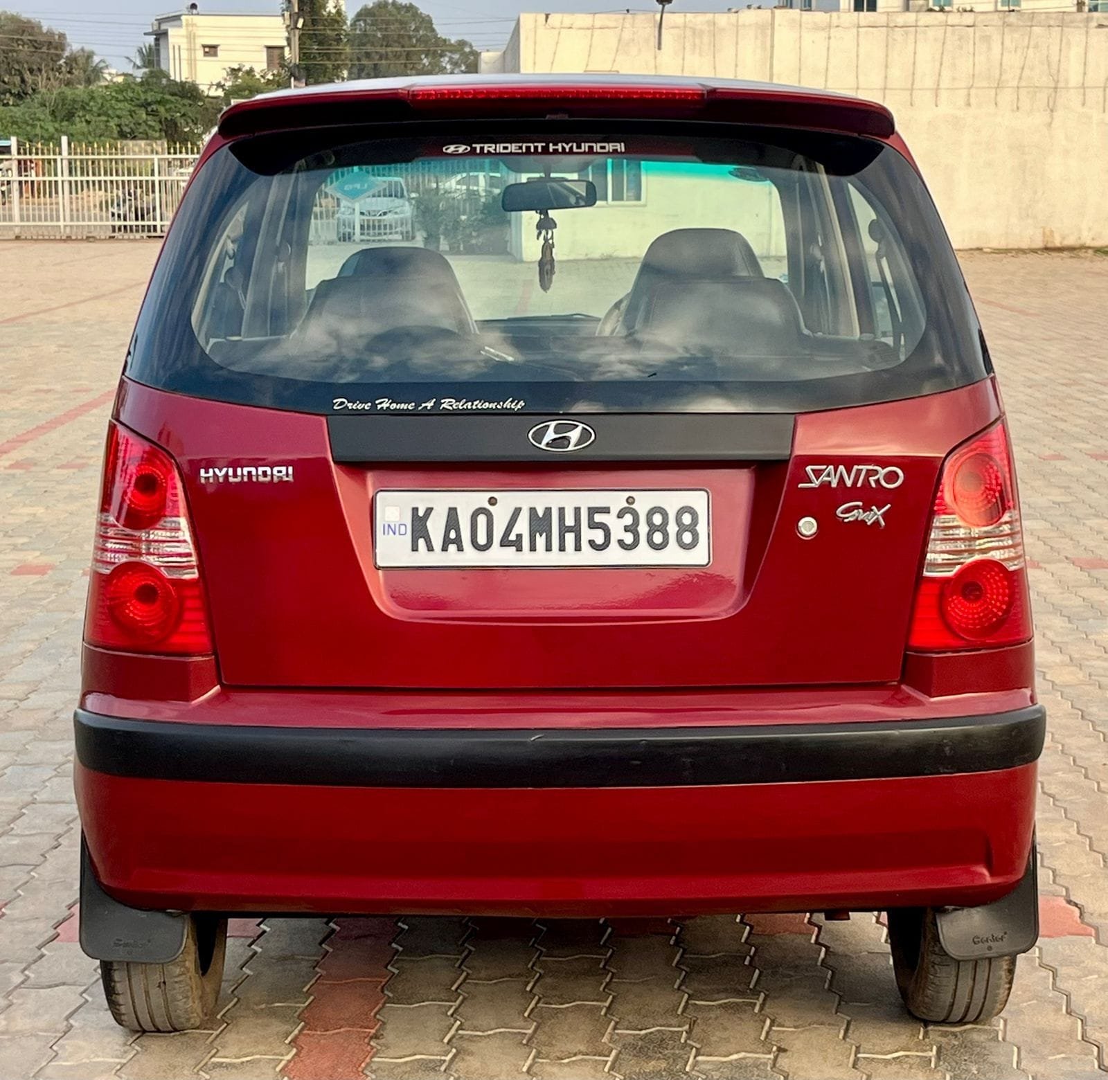 Hyundai Santro GLS 2010 – Single Owner