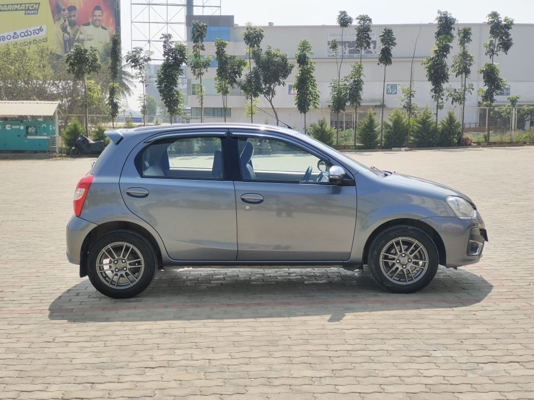 Toyota Etios Liva VX 2016 – Best Used Car