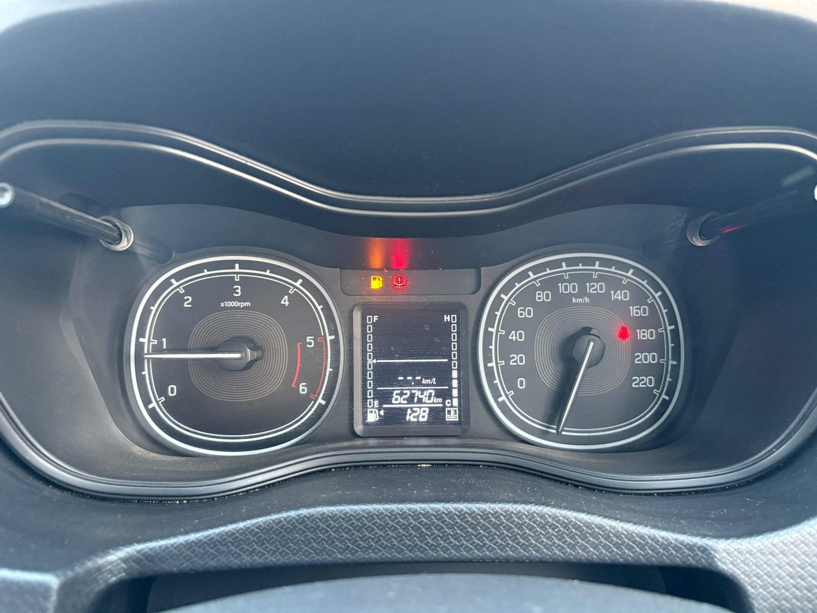 Maruti Vitara Brezza VDI 2018 – Great Condition