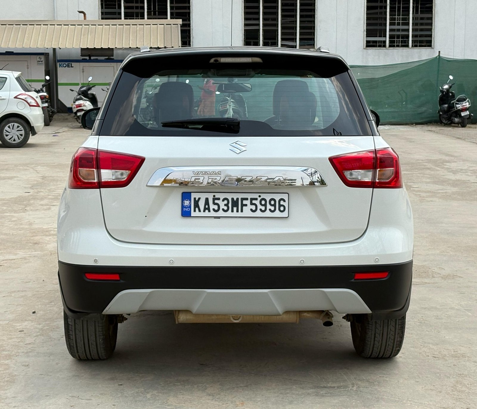 Maruti Suzuki Brezza ZDI AT 2018