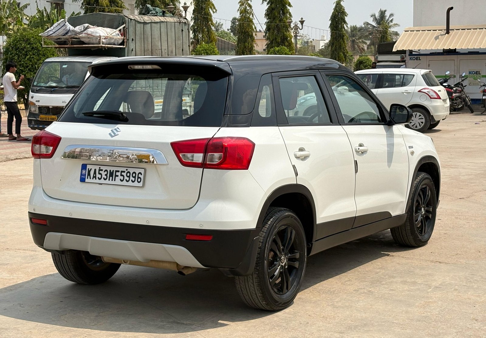 Maruti Suzuki Brezza ZDI AT 2018