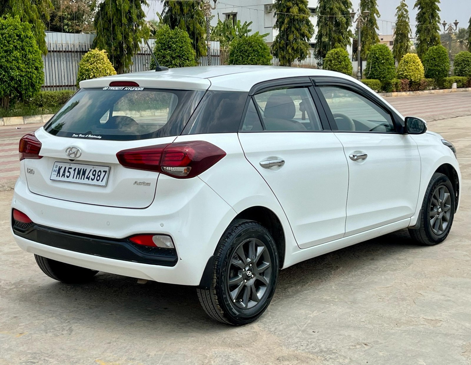 Hyundai i20 Asta CRDI 2018 – Well-Maintained Diesel Hatchback