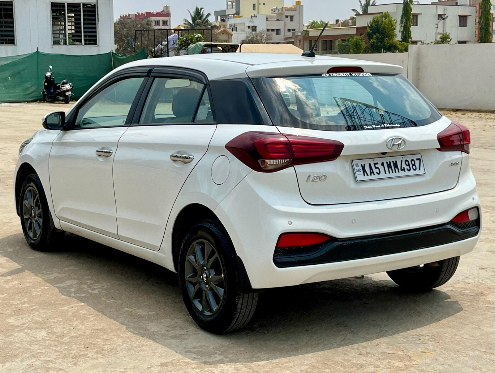 Hyundai i20 Asta CRDI 2018 – Well-Maintained Diesel Hatchback