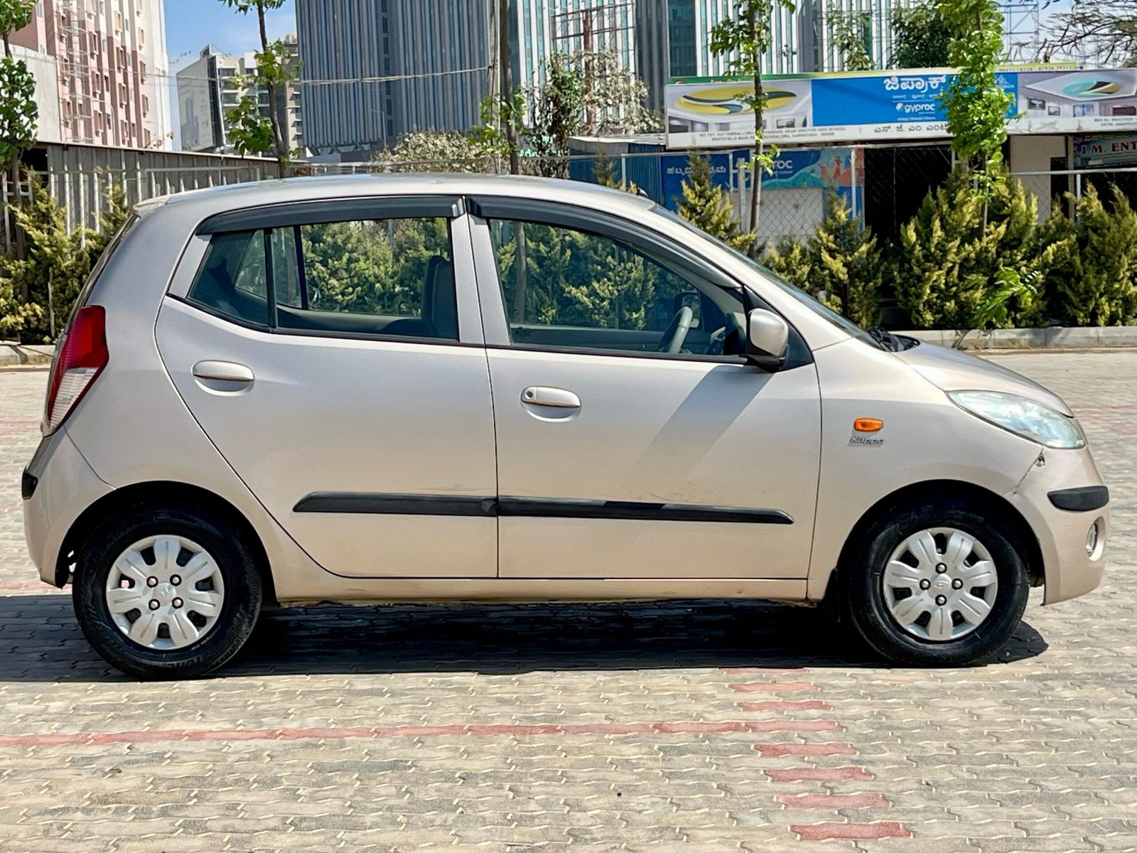 Well-Maintained Hyundai i10 Magna 1.2