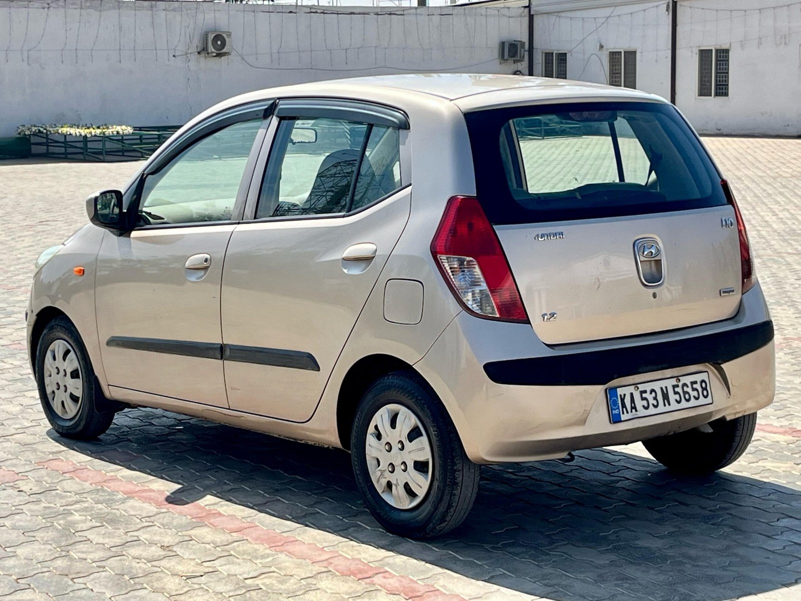 Well-Maintained Hyundai i10 Magna 1.2