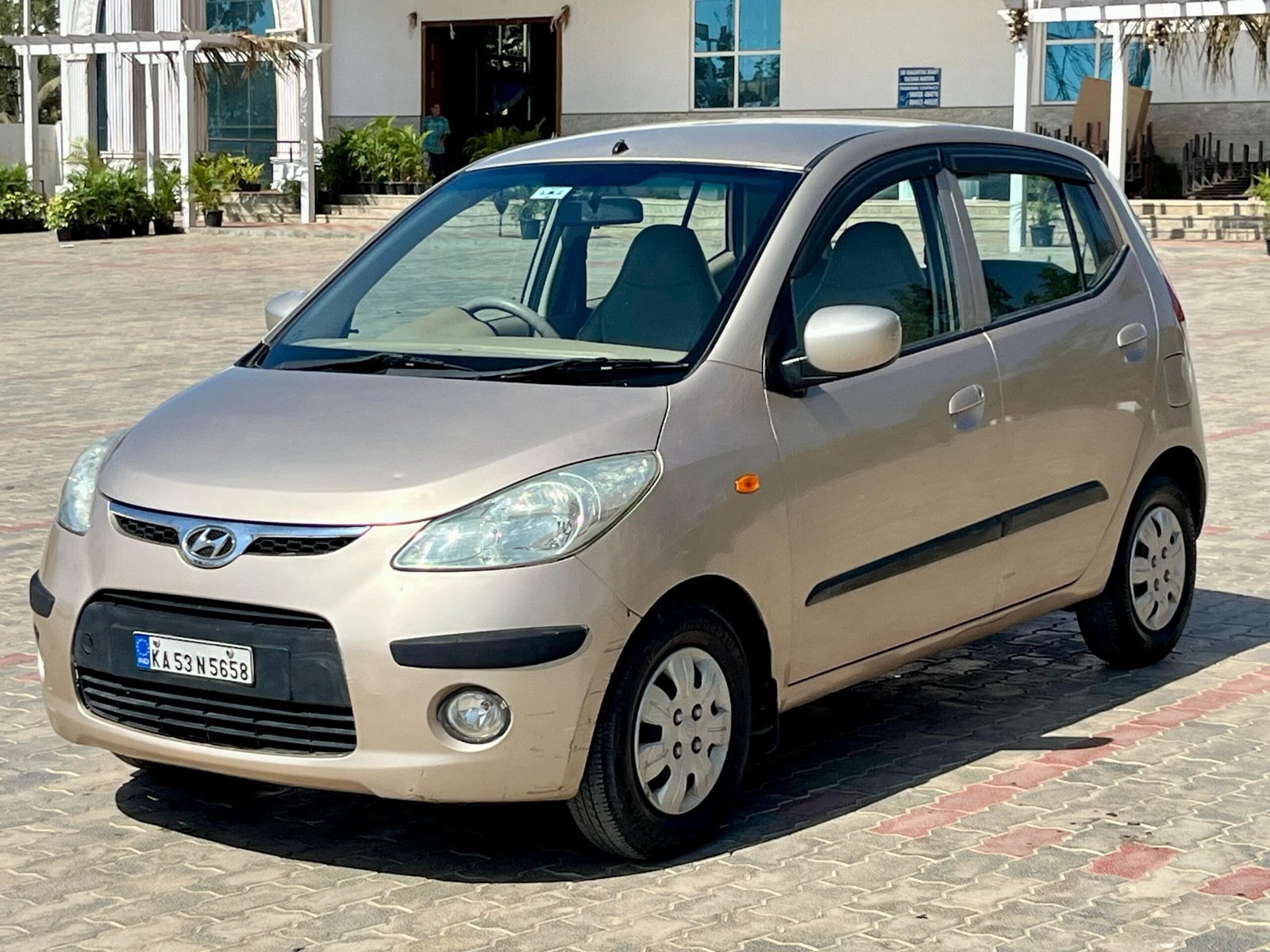 Well-Maintained Hyundai i10 Magna 1.2