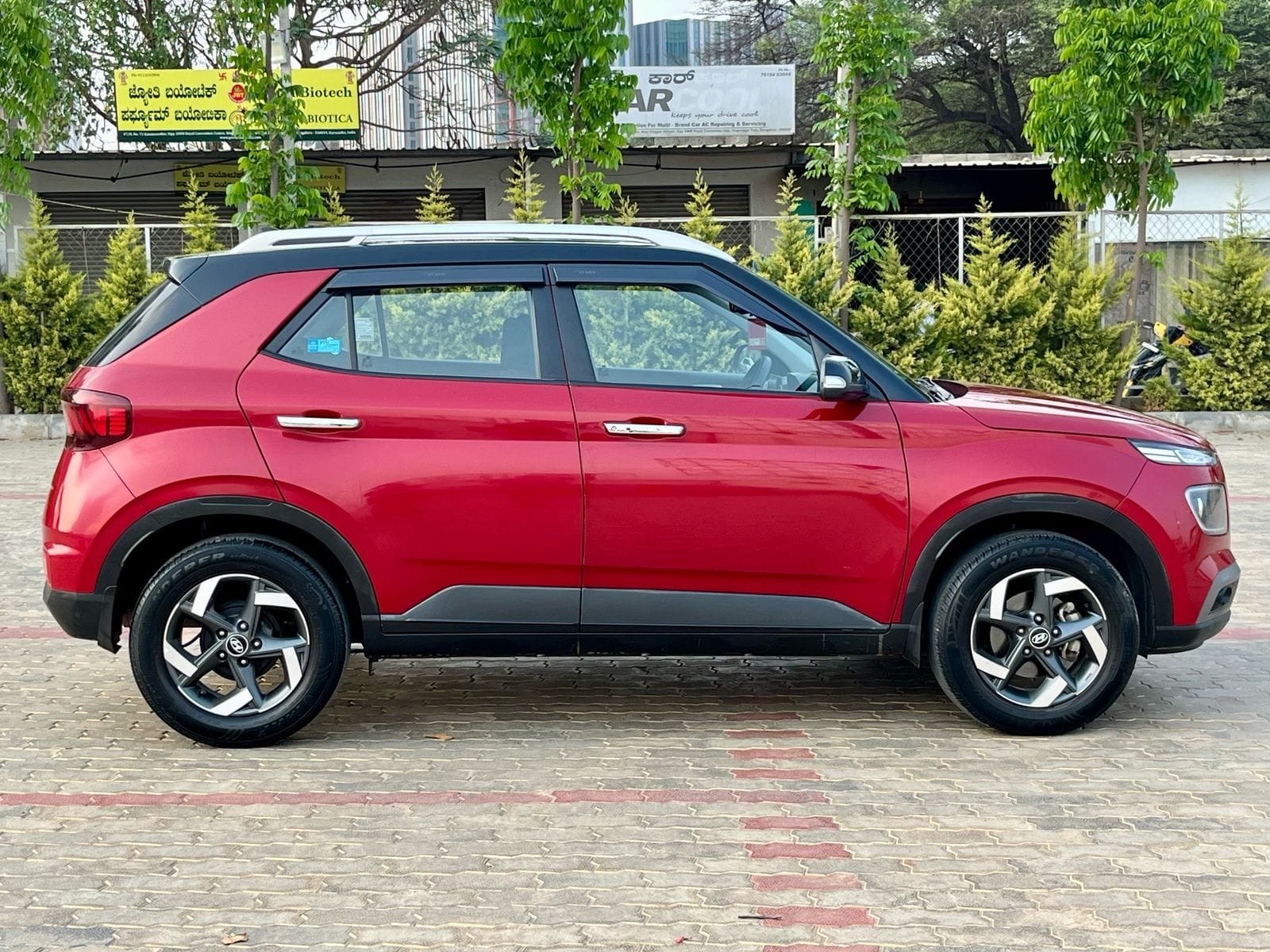Hyundai Venue 1.0 Turbo GDI DCT SX+ – Top Car For Sale