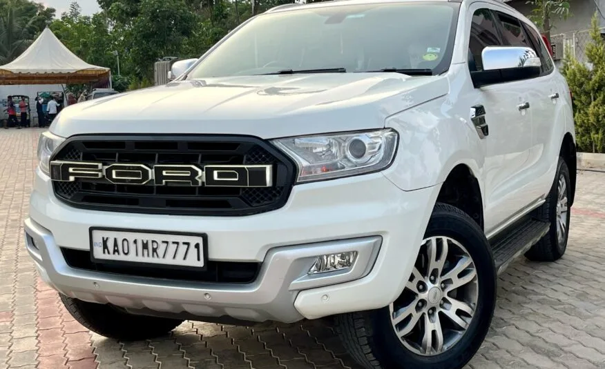 Ford Endeavour 2.2 Titanium AT 2018