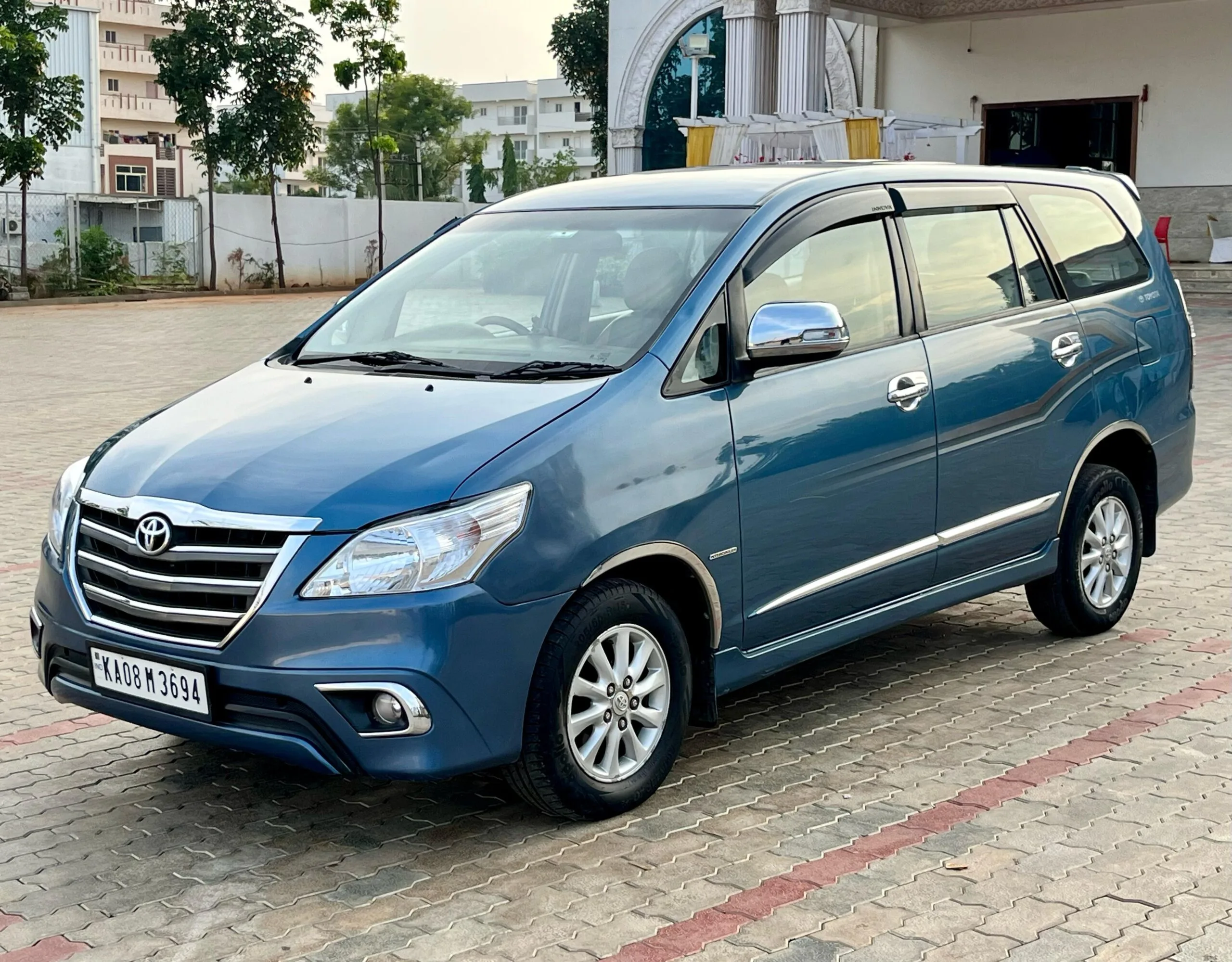 Toyota Innova 2.5 Z