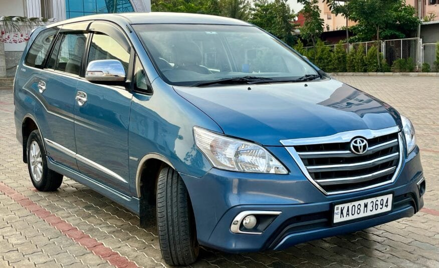 Well Maintained Toyota Innova 2.5 Z Diesel – 2014