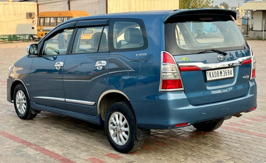 Well Maintained Toyota Innova 2.5 Z Diesel – 2014