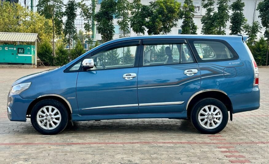 Well Maintained Toyota Innova 2.5 Z Diesel – 2014